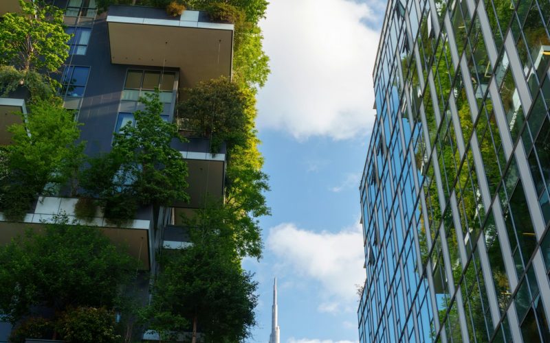 Modern buildings at Porta Nuova in Milan: Bosco Verticale